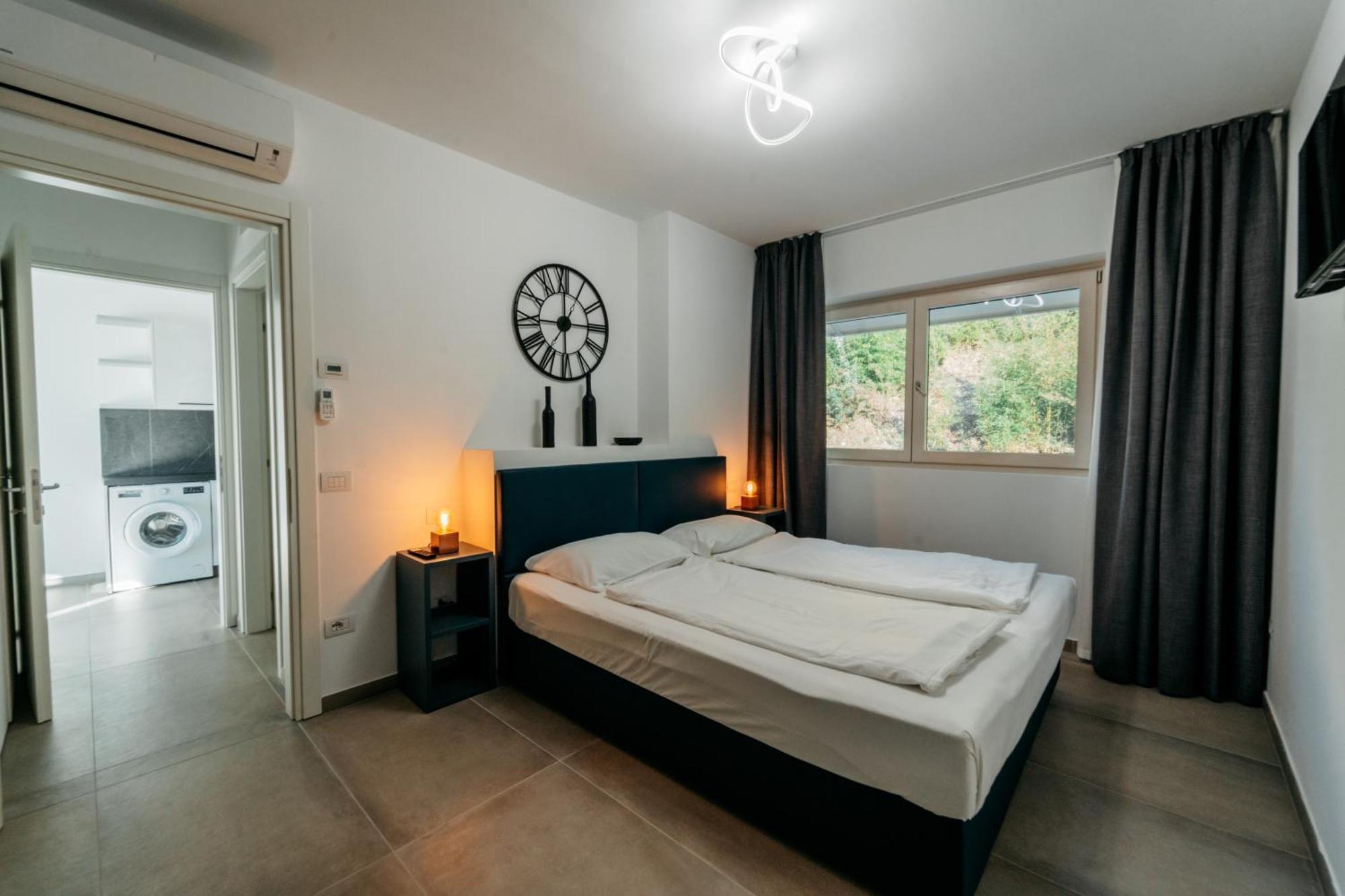 Apartments Monsurei, Lake View バルドリーノ エクステリア 写真