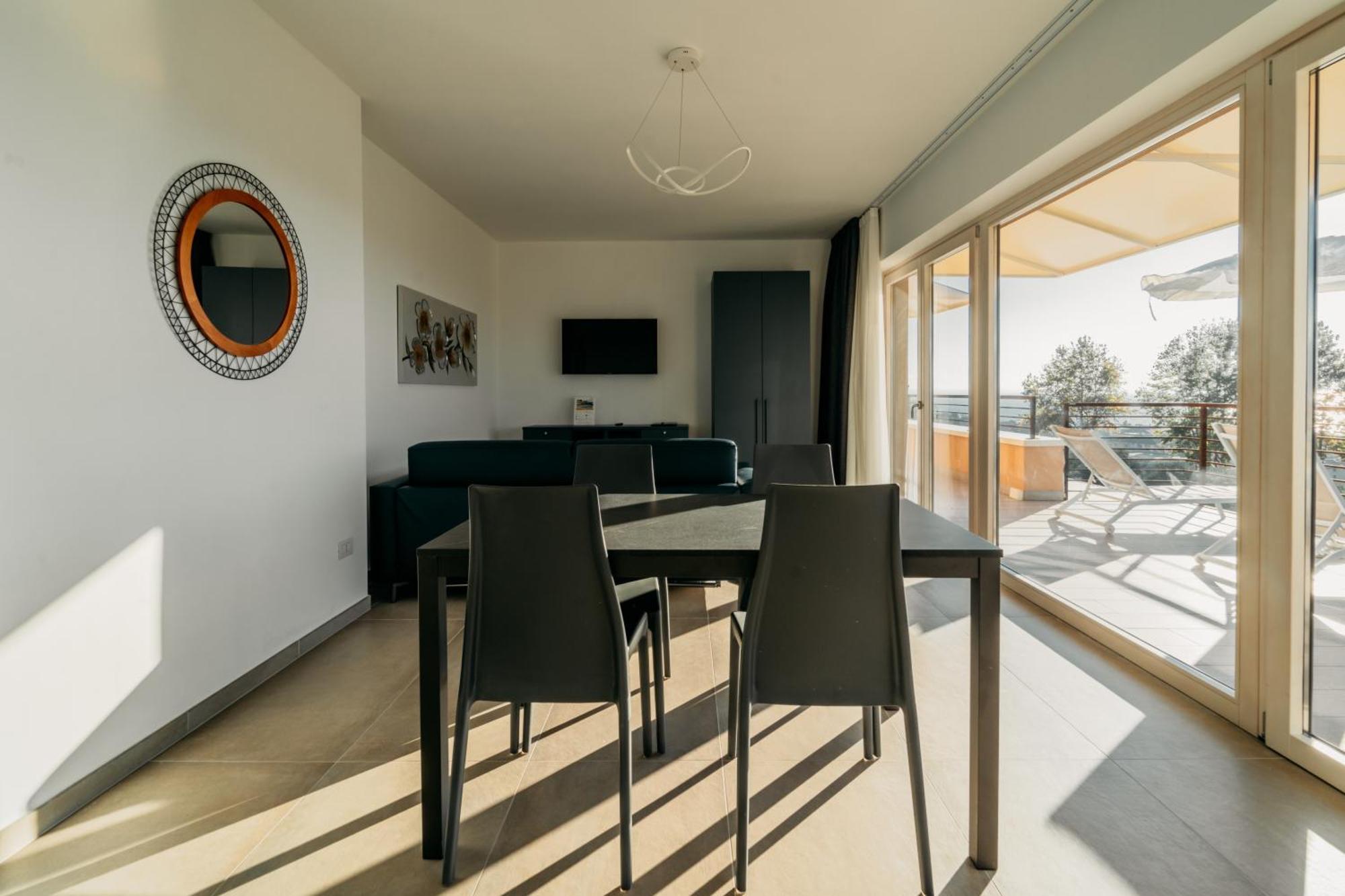 Apartments Monsurei, Lake View バルドリーノ エクステリア 写真
