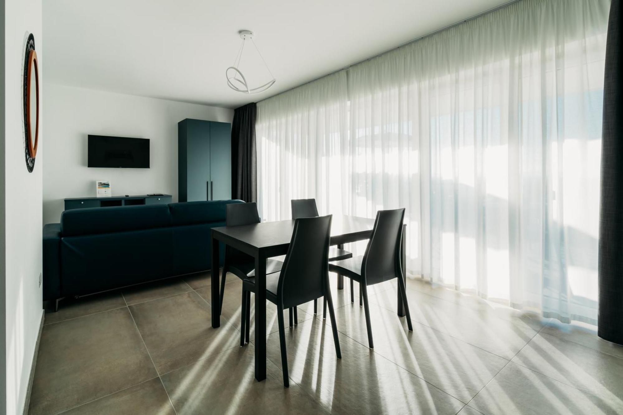 Apartments Monsurei, Lake View バルドリーノ エクステリア 写真