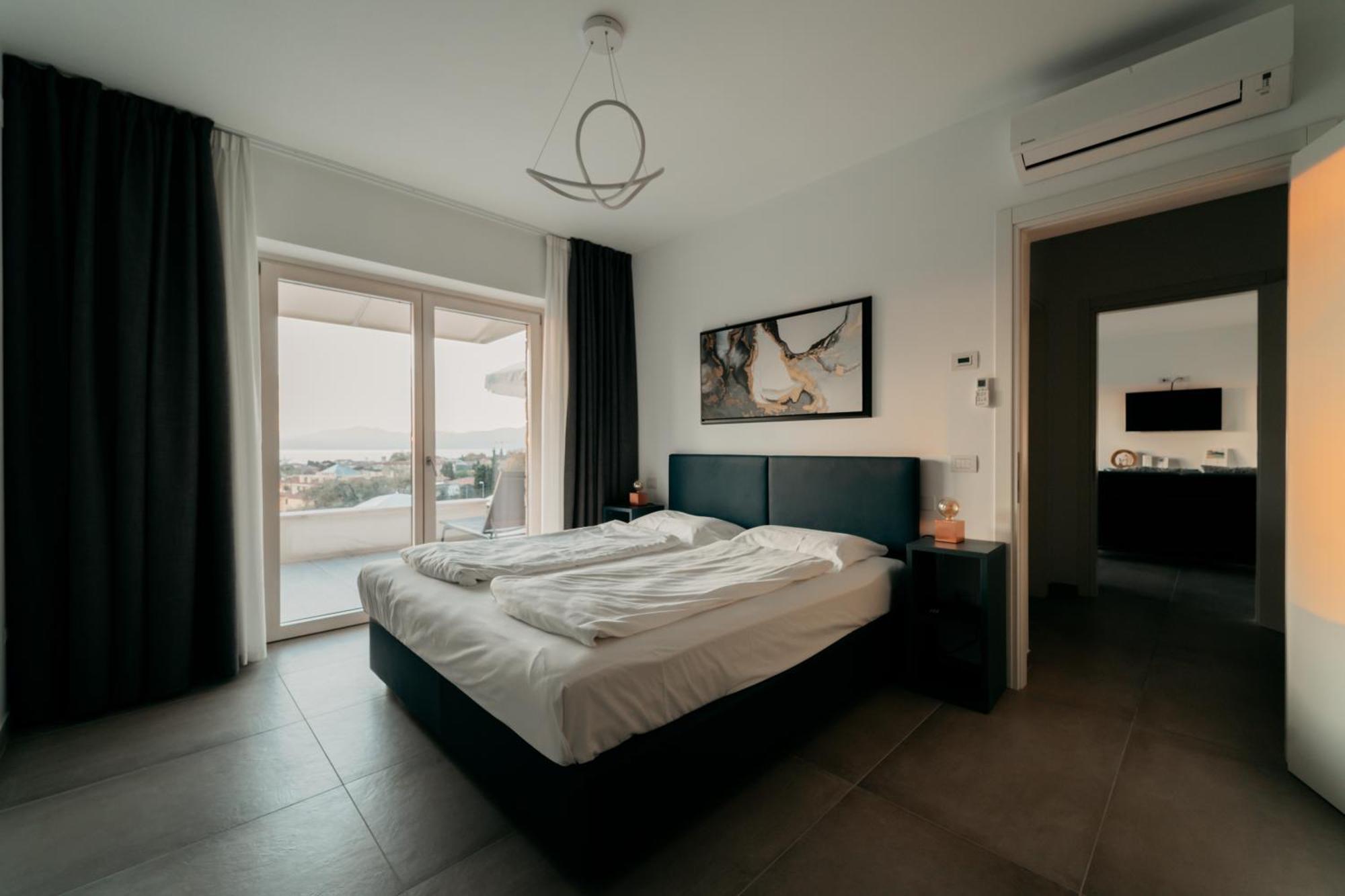 Apartments Monsurei, Lake View バルドリーノ エクステリア 写真