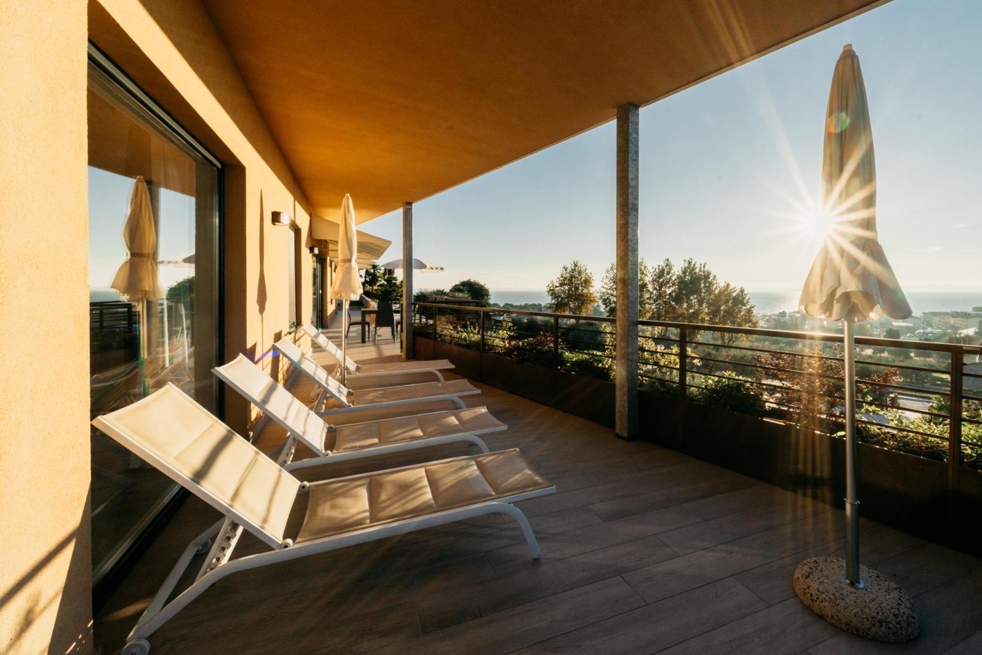 Apartments Monsurei, Lake View バルドリーノ エクステリア 写真